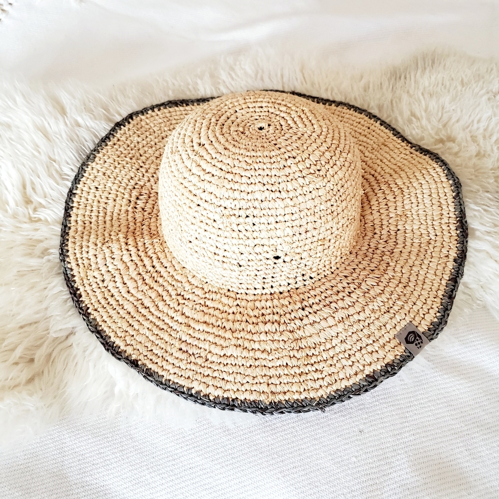 Mountain Hardwear Floppy Raffia Straw Brim Hat